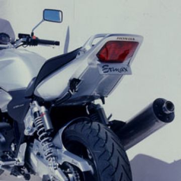 Paso de rueda para Honda CB 1300 S 2003-2004 (debe modificarse para garantizar el cumplimiento)