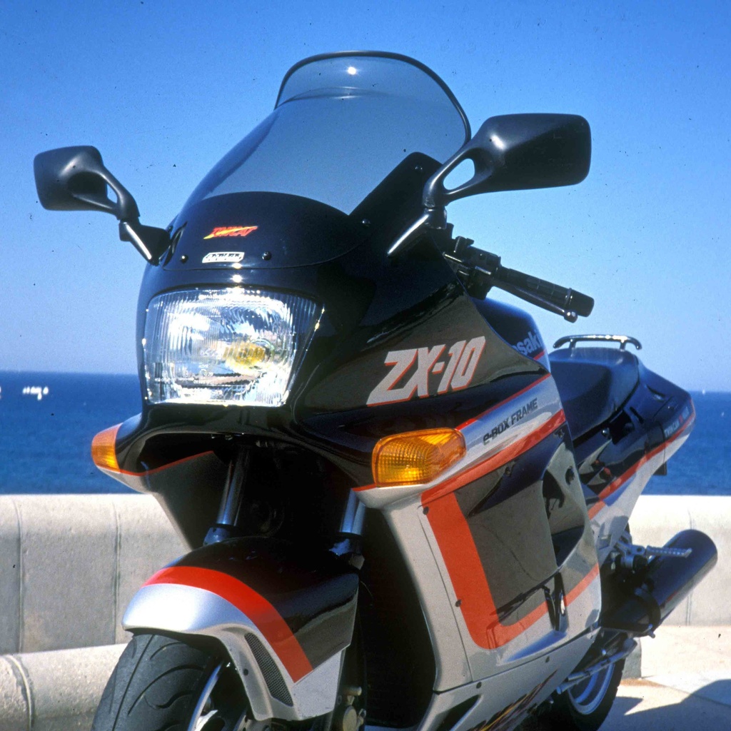 Elevated protection windscreen for Kawasaki ZX10 TOMCAT