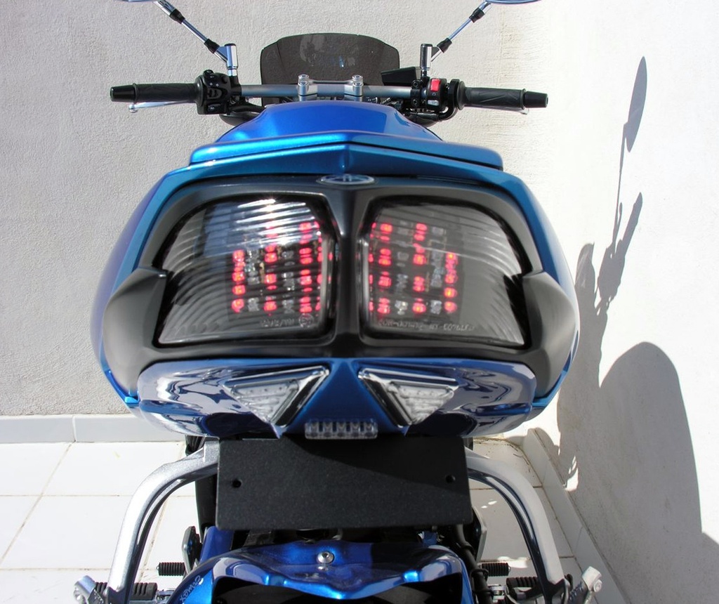 Piloto trasero Led para Yamaha FZ1 2006-2015 (E11)