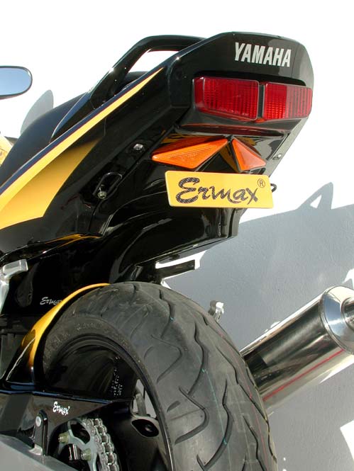 Wheel arch for Yamaha FZS 600 FAZER 1998-2003 (to be modified for conformity) 