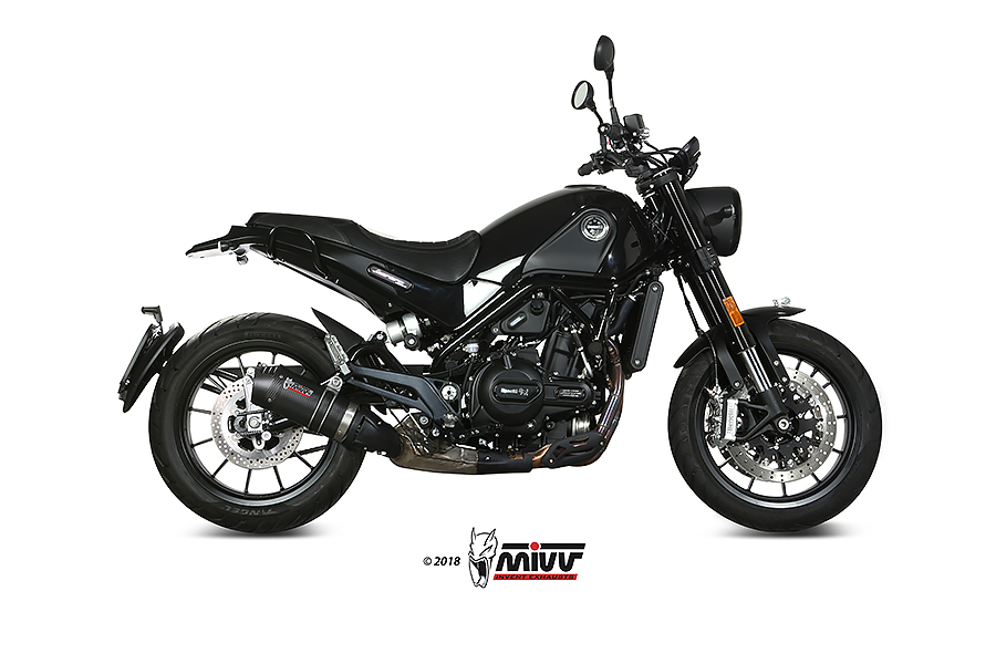 [E.002.L3C] Mivv Slip-On Oval carbono con tapa carbono Benelli Leoncino 2019-23