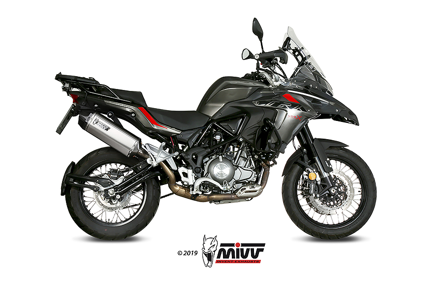 [E.004.LRX] Mivv Slip-On Speed edge St. Steel con tapa carbono Benelli TRK 502 X 2018-24