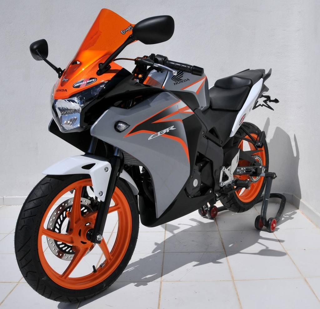 [70101122] Aeromax windscreen for Honda CBR 125 R 2011-2018 (total height 38 cm)