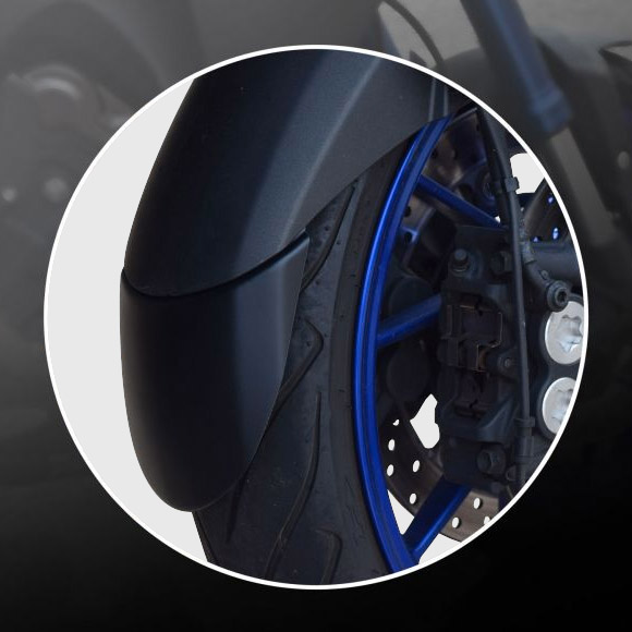 [710218117] Faldón guardabarros delantero para Yamaha MT09/FZ9 2014-2016