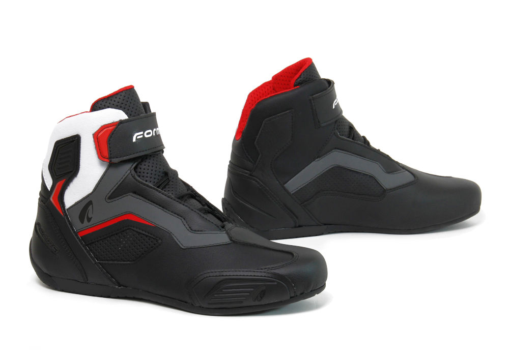 [FORU370-999815] FORMA BOOTS STINGER FLOW